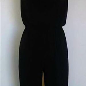 Navy blue jumper.  -Like new